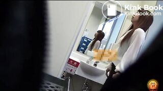 Supermarket toilet shit (1/2)