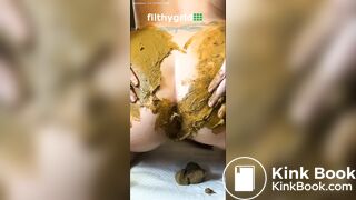 Pawgs fun with feces