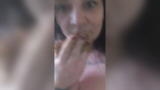 Girl eat shit - video 4