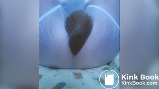 THE BABY PANTS GET FILLED WITH HIS SHIT