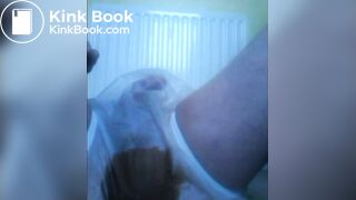 THE BABY PANTS GET FILLED WITH HIS SHIT