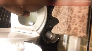 Big booty Pooping Ten