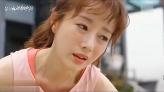 KOREAN GIRL HAS DIARRHEA DURING YOGA