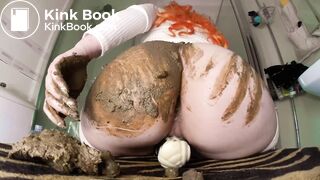 Fucking dildo with scat