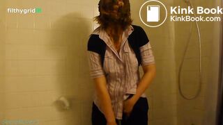 Covering her self in scat #2