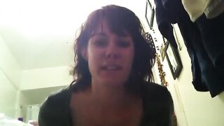 Filmada Cagando no vaso