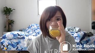 Japanese girl poop selfie video 5