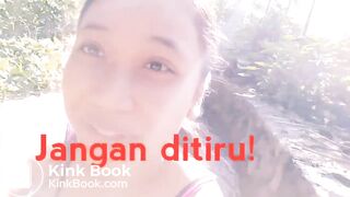 youtube girl poops in river (can't see anything though)