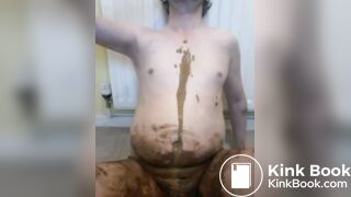 I EAT AND DRINK LIQUID BABY POO