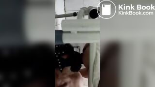 Chinese toilet feeding