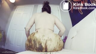 Stepmom covers her body in shit