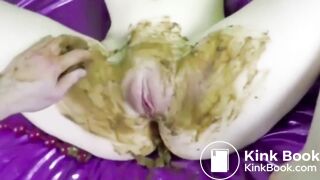 fingered the shit out of her asshole and smeared it on her dream body