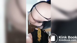 Chinese Femdom Scat and Piss