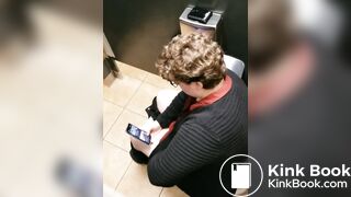 Another teacher pooping