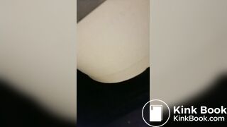 Girl pooping - video 126