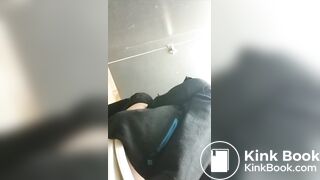 Girl pooping - video 126