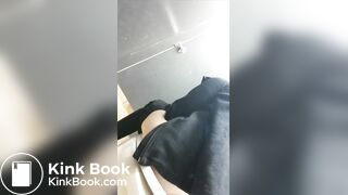 Girl pooping - video 126
