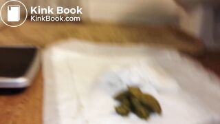 Ebony Pushing Out The Shit