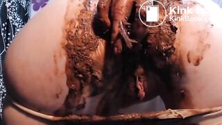 Camgirl shitting in pantyhose and anal self fisting