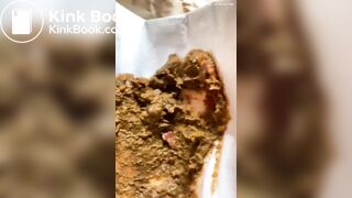 Hot girl pooping - video 8