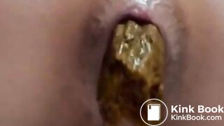 Quick poop - video 17