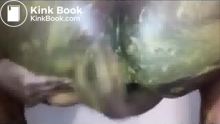 Shitting in Africa - 3