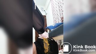 chinese femdom scat humantoilet2