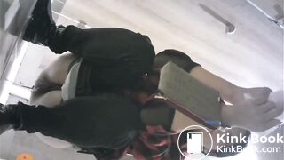 Diarrhea in the toilet06