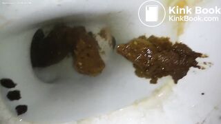 Pooping comp