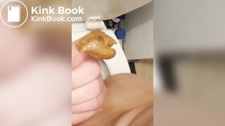 Bf fingers gf while pooping