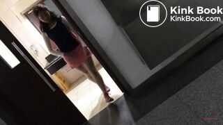 CHINESE UNI GIRL TOLIET VOYEUR 21
