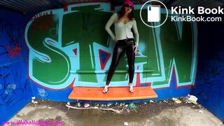 shameless girl pooped in a bus stop