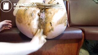 Mature lesbian get ass fuck with dildo