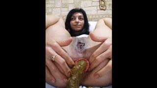 Gypsy Prolapse Scat Girl #16