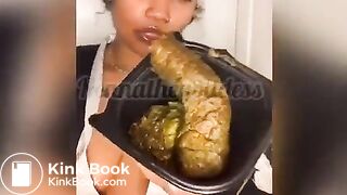 Seasoned steamed broccoli with extra cheese