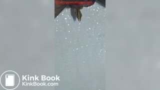 sexy chinese girl pooping - video 2