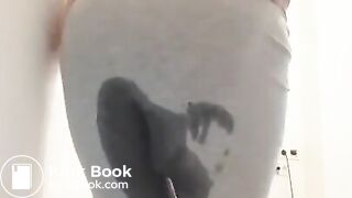 Perfect ass shits in tights