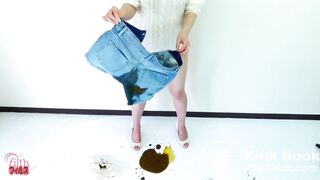 Jap Panty Poop 3
