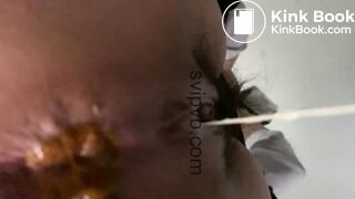 Chinese girl poop in toilet 3