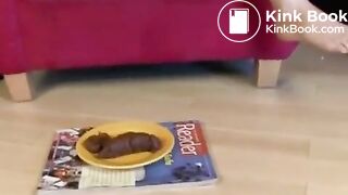 Sexy "milky" skin girl pooping for the luckiest douchbag in USA! :D