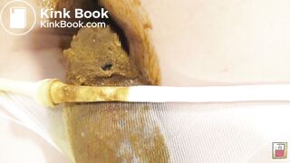 Pantyhose Pooping