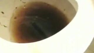 Simone and Alice have Diarrhea