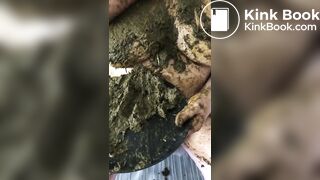 Mature bbw wife enjoys scat and manure