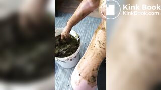 Mature bbw wife enjoys scat and manure