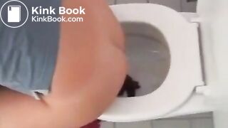 Hot girl pooping on toilet 61