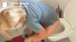 Hot girl pooping on toilet 61