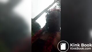 Black chie dans sa culotte