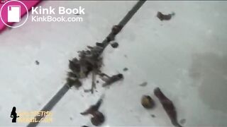 LDOM EAT DIRT OF THE FLOOR