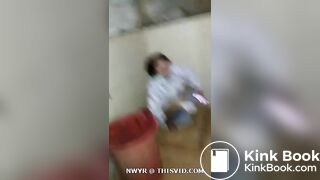 Rekam temen cewek lagi berak