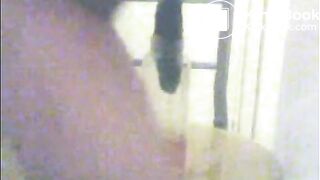 FILLING 3 BABY BOTTLES